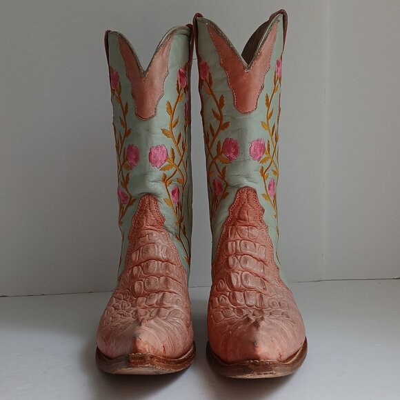 Pink Hornback Alligator SnipToe Boots Pink Roses Sewn on Cream Leather Sz 6 /23 - Picture 2 of 16